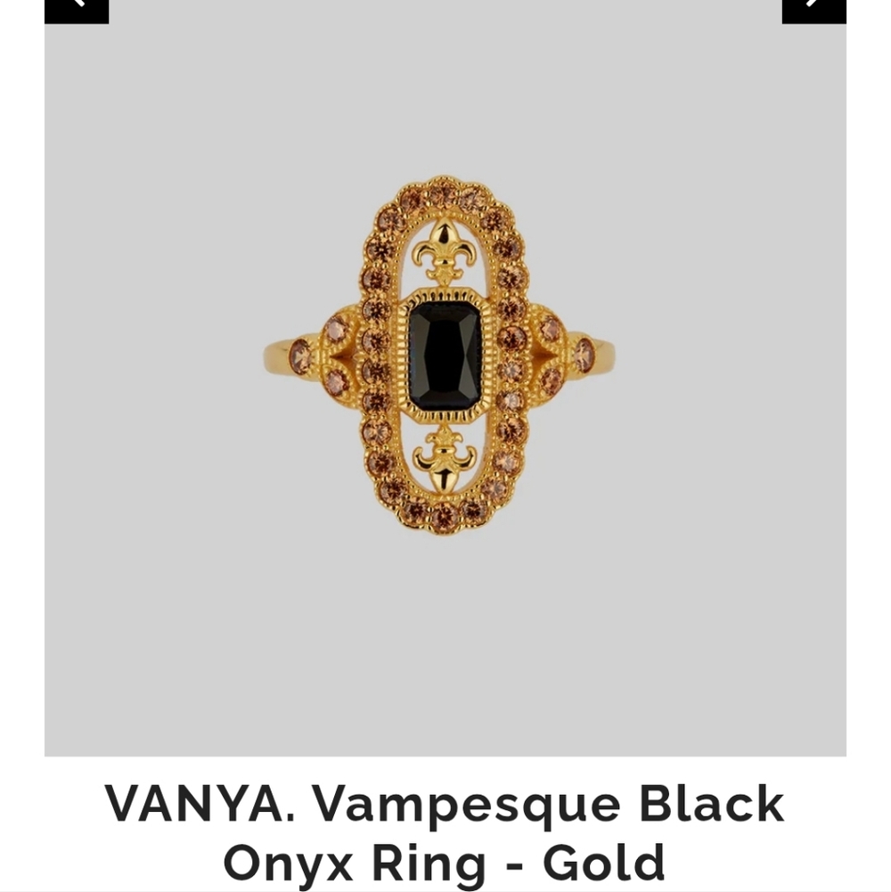 Elegant Gold and Black Women's Ring Large Size 8